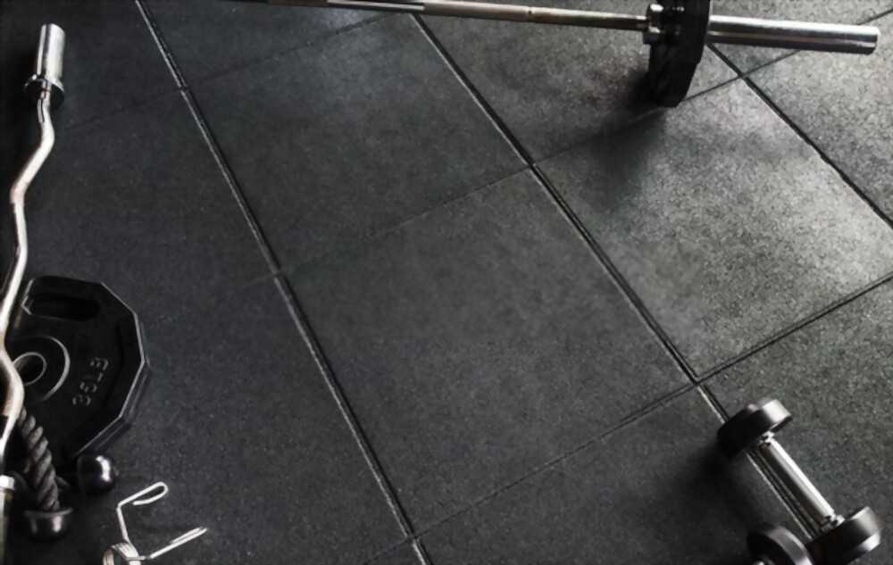 15 herramientas que deberías estar usando con suelo de caucho